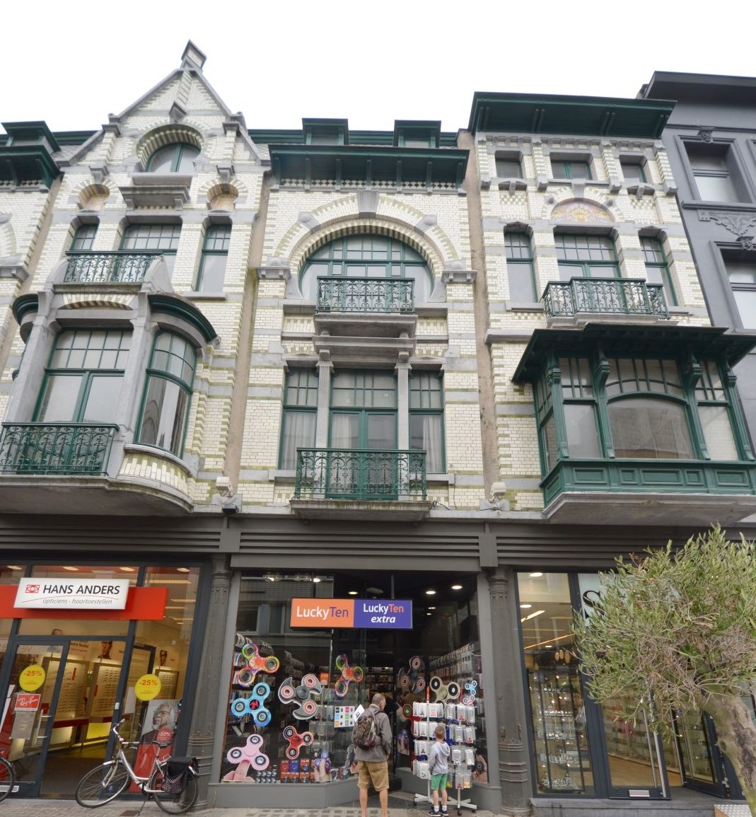 Winkel te huur te Oostende!  foto {{pictureIndex}}