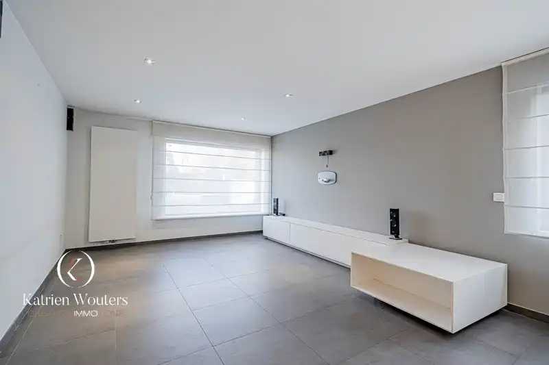 Woning met handelsruimte én enorm veel potentieel foto 4