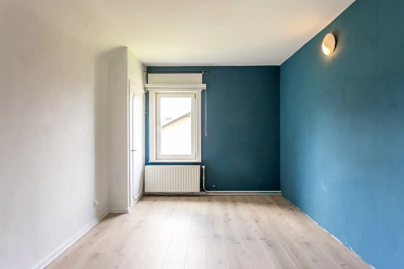 Ruime 4-gevelwoning met 4 slaapkamers, bureau, garage en tuin op 626 m² met bouwpotentieel in Halle foto 24