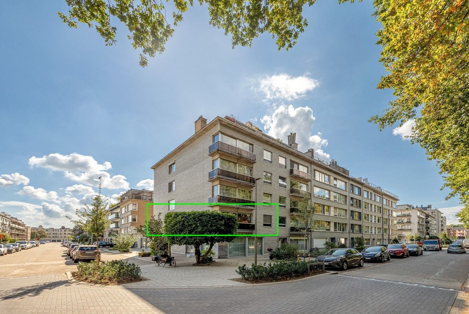 Ruim en lichtrijk 3-slaapkamer appartement met zicht op groen en ruim terras foto 5