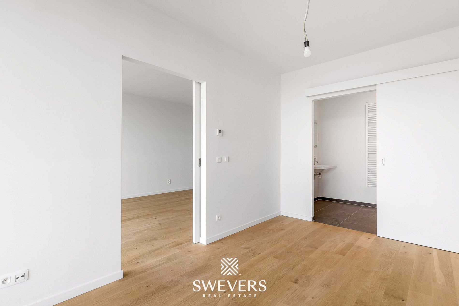 BEN-appartement met 1 slaapkamer te Huur in hartje Beringen foto 13