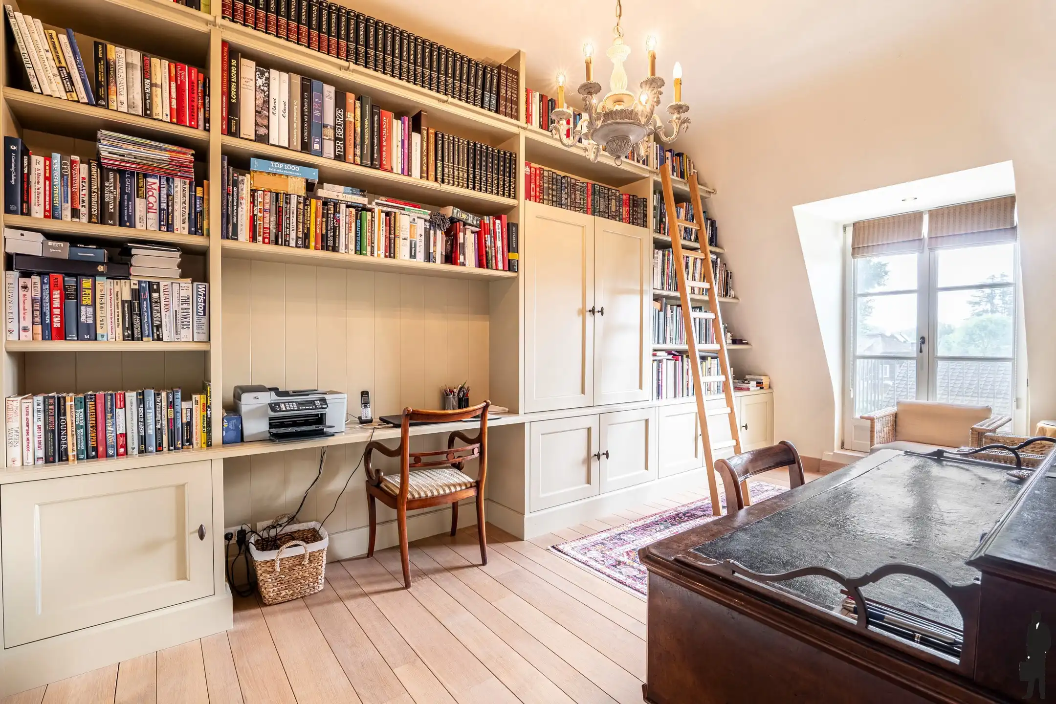 Penthouse op centrale locatie en terras met veel privacy foto 29