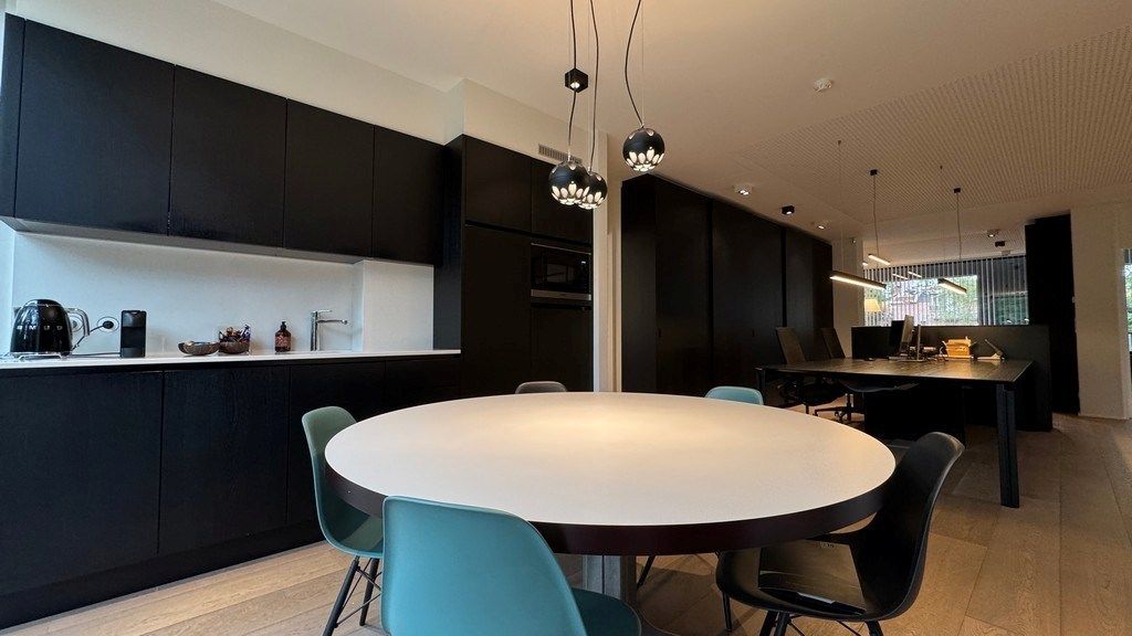 Stijlvol afgewerkt kantoor te koop aan de Sterre in Gent foto 10