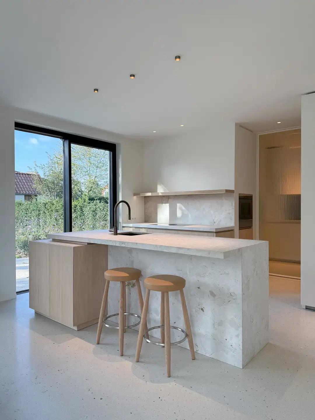 Instapklare NIEUWBOUWVILLA aan de rand van het Zoute... foto 7