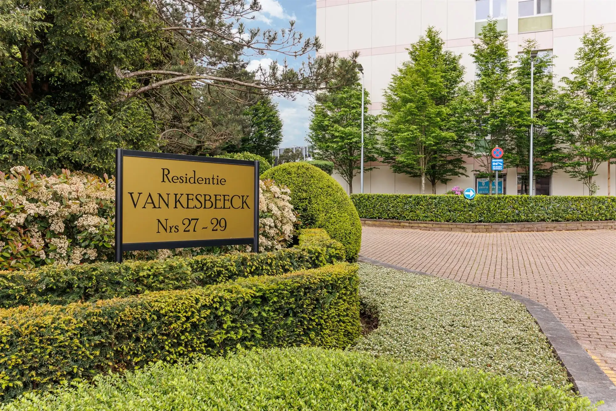 Lichtrijk gelijkvloersappartement met 2 slpk op TOPlocatie foto 20