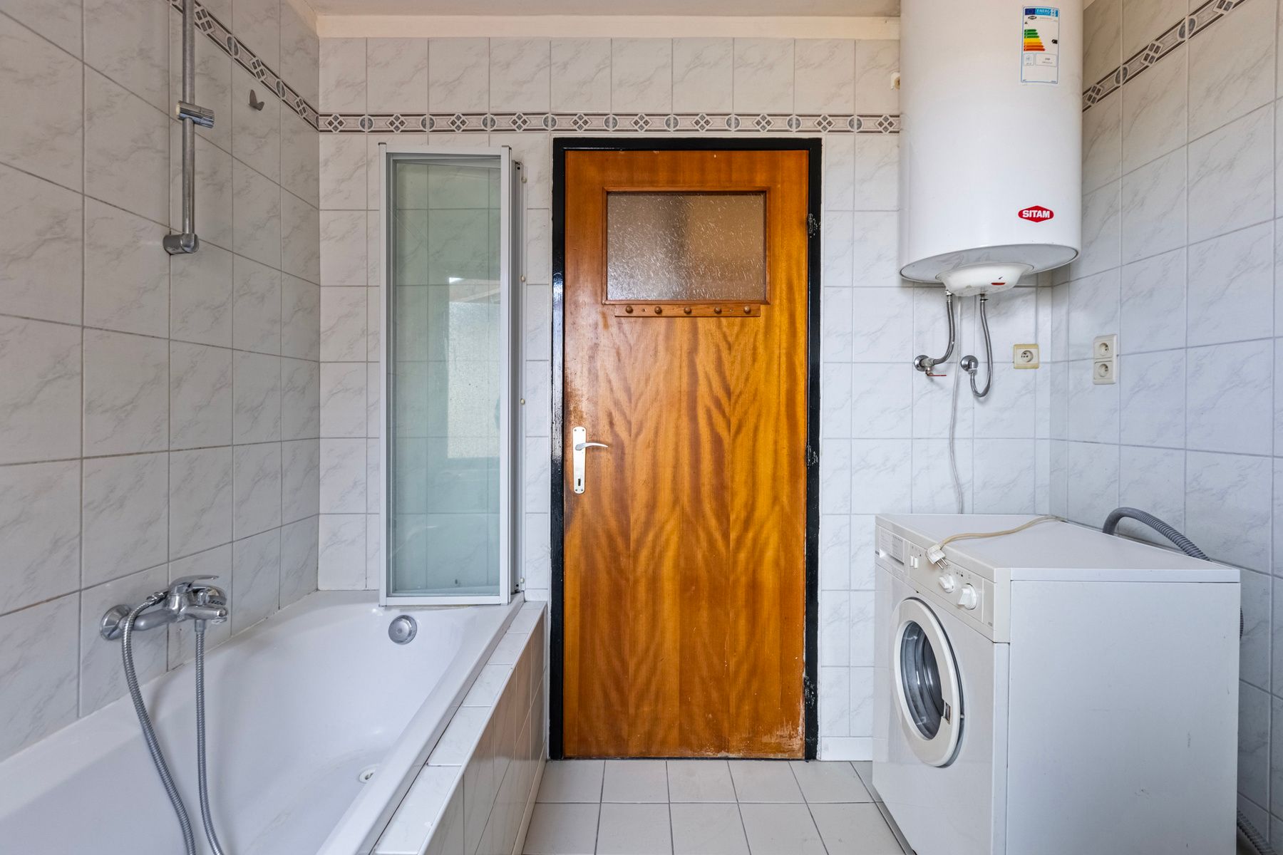 Appartement Maaseik centrum foto 7