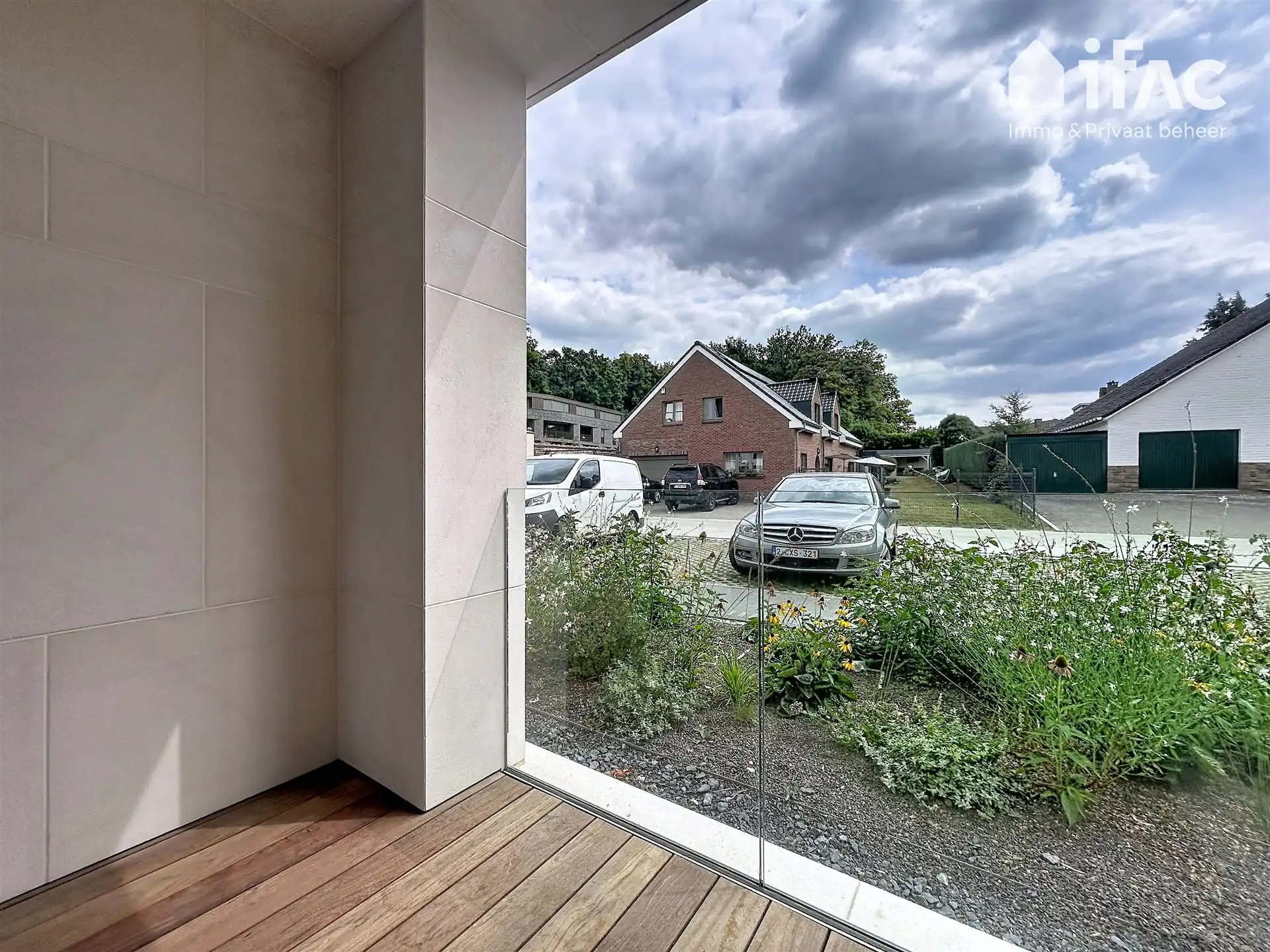 Luxeappartement met 2 terrassen en zicht op vijver foto 19