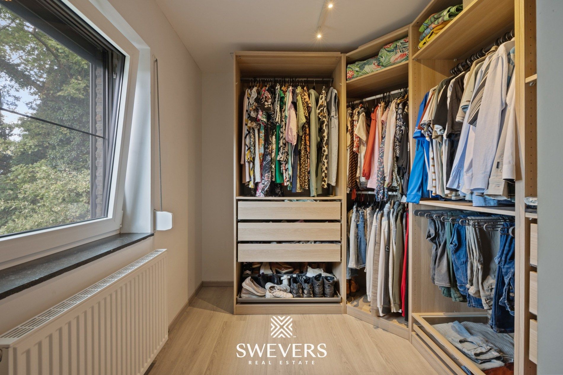 Recente instapklare moderne gezinswoning in Leopoldsburg foto 12