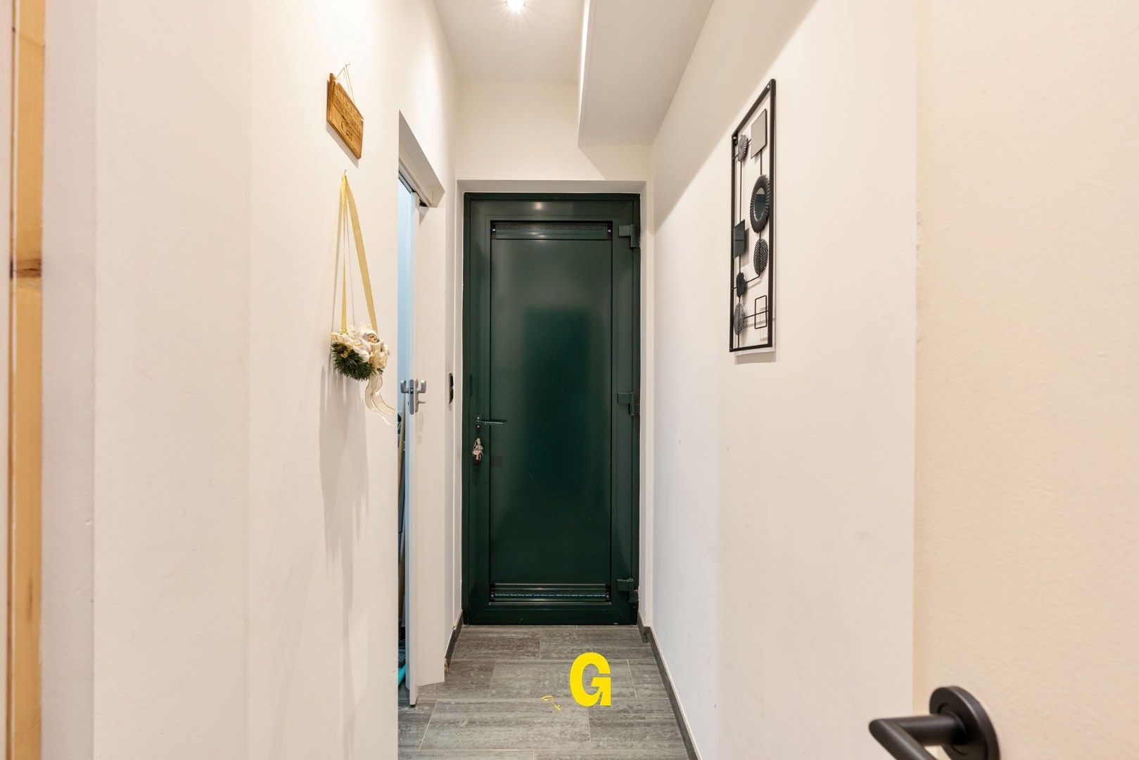 Gelijkvloersappartement (96m²) met 1 a 2 slaapkamers, ruim terras en standplaats  foto 3