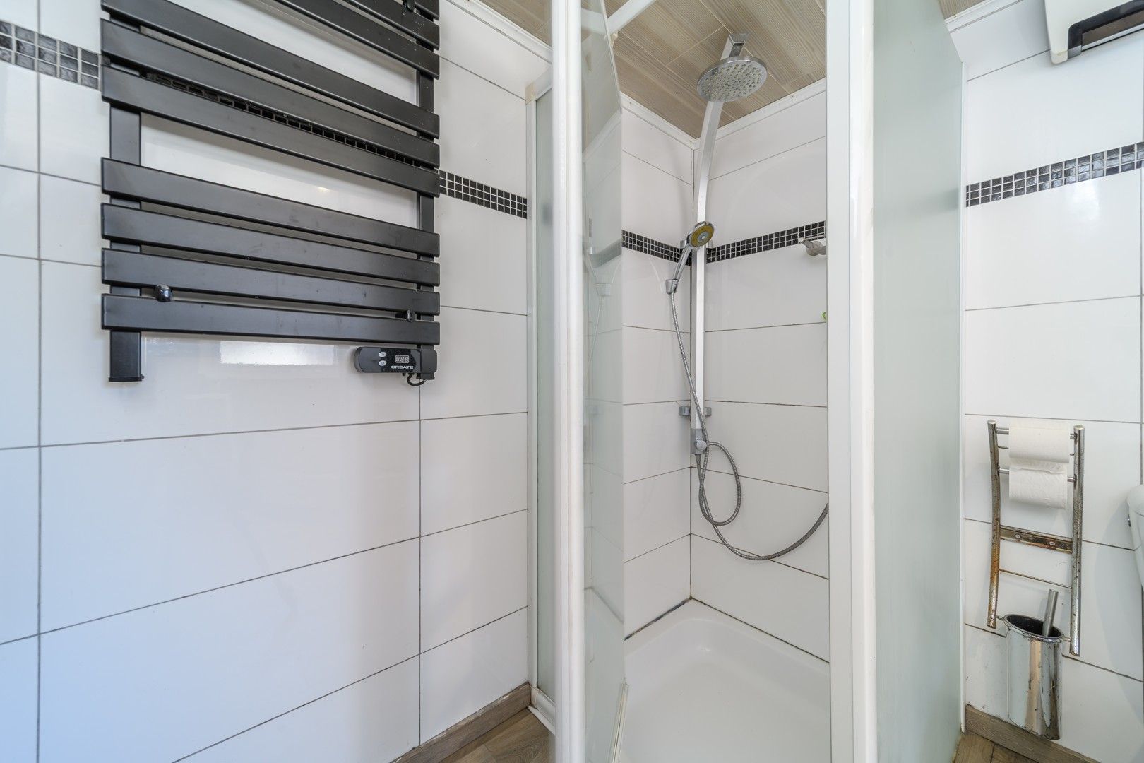 Grotendeels gerenoveerde gezinswoning met 3 slaapkamers en EPC B! foto 11