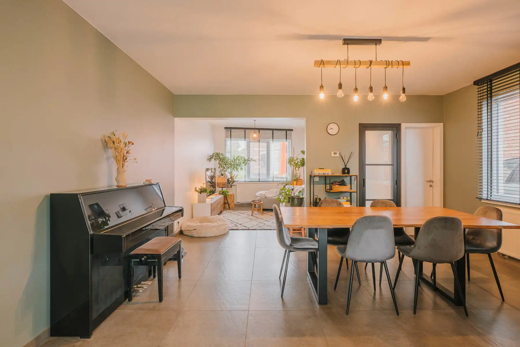 Karaktervolle, instapklare woning met prachtig weids zicht foto 7