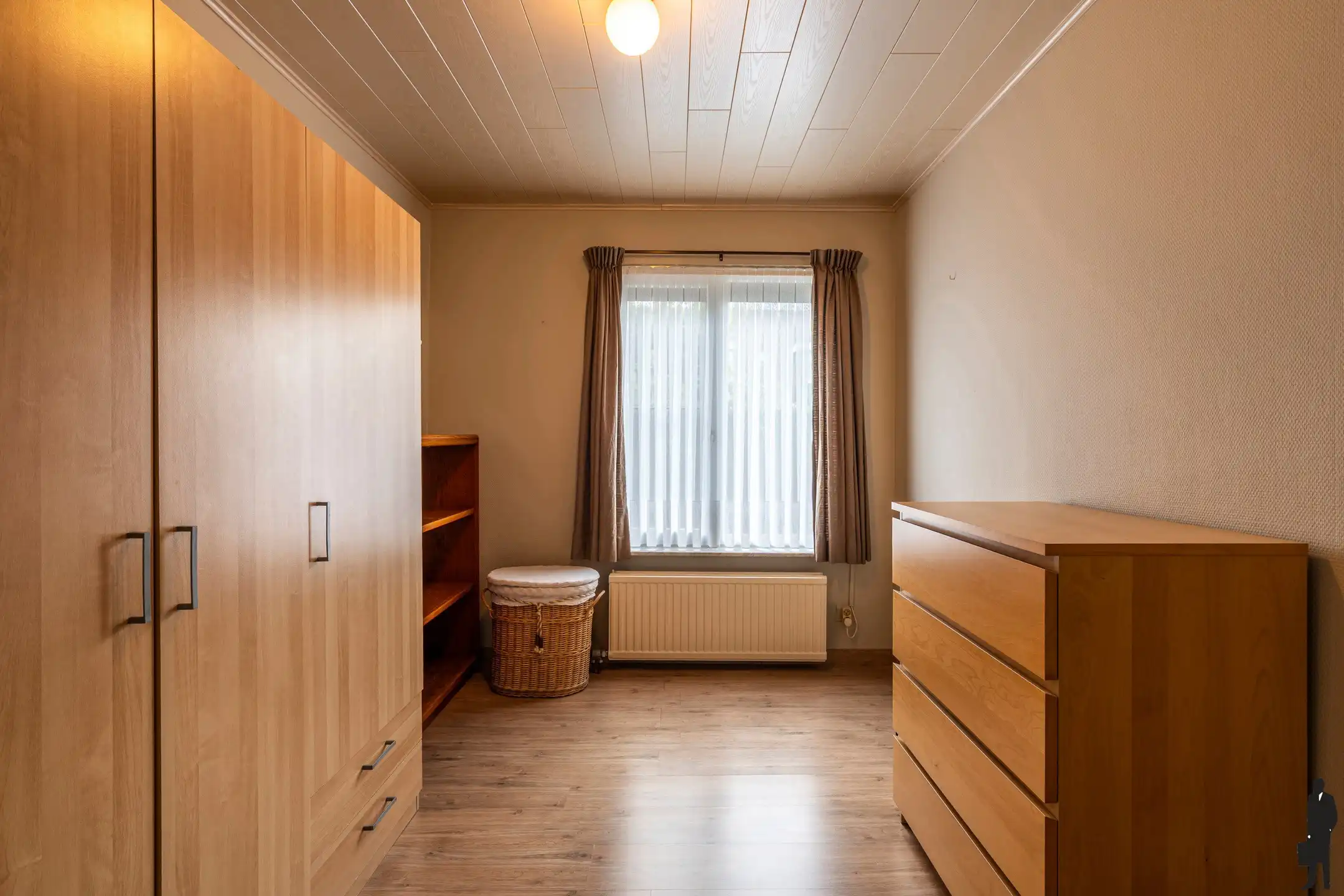 Woning met garage op 615m² grond in centrum Poppel. foto 8