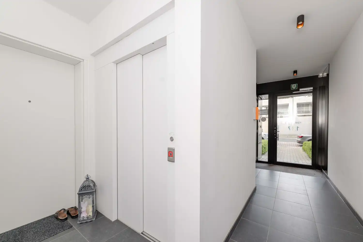 Appartement te Izegem. foto 2