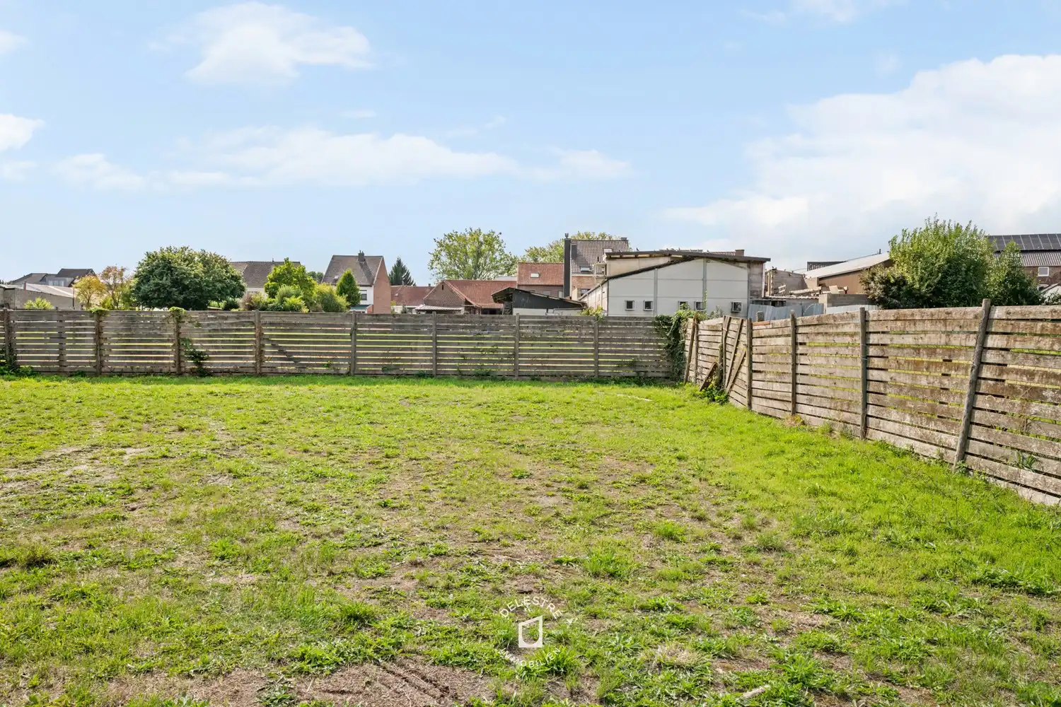 Uitzonderlijk ruime (handels) woning (300 m²) met atelier, dubbele garage en diepe tuin in Denderleeuw foto 18