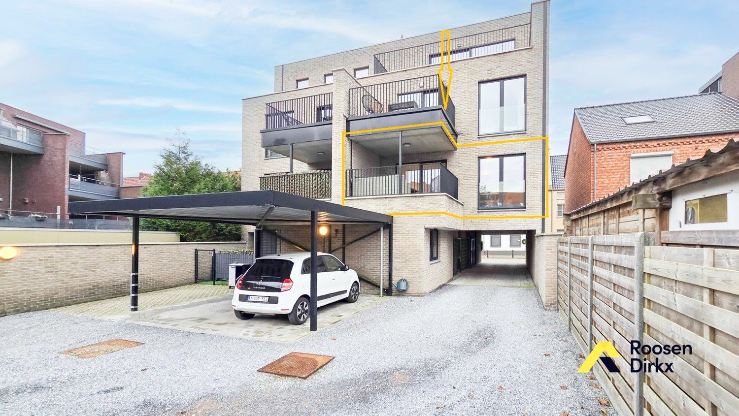 PRACHTIG APPARTMENT MET 2 SLK EN TERRAS HARTJE BREE! foto 3