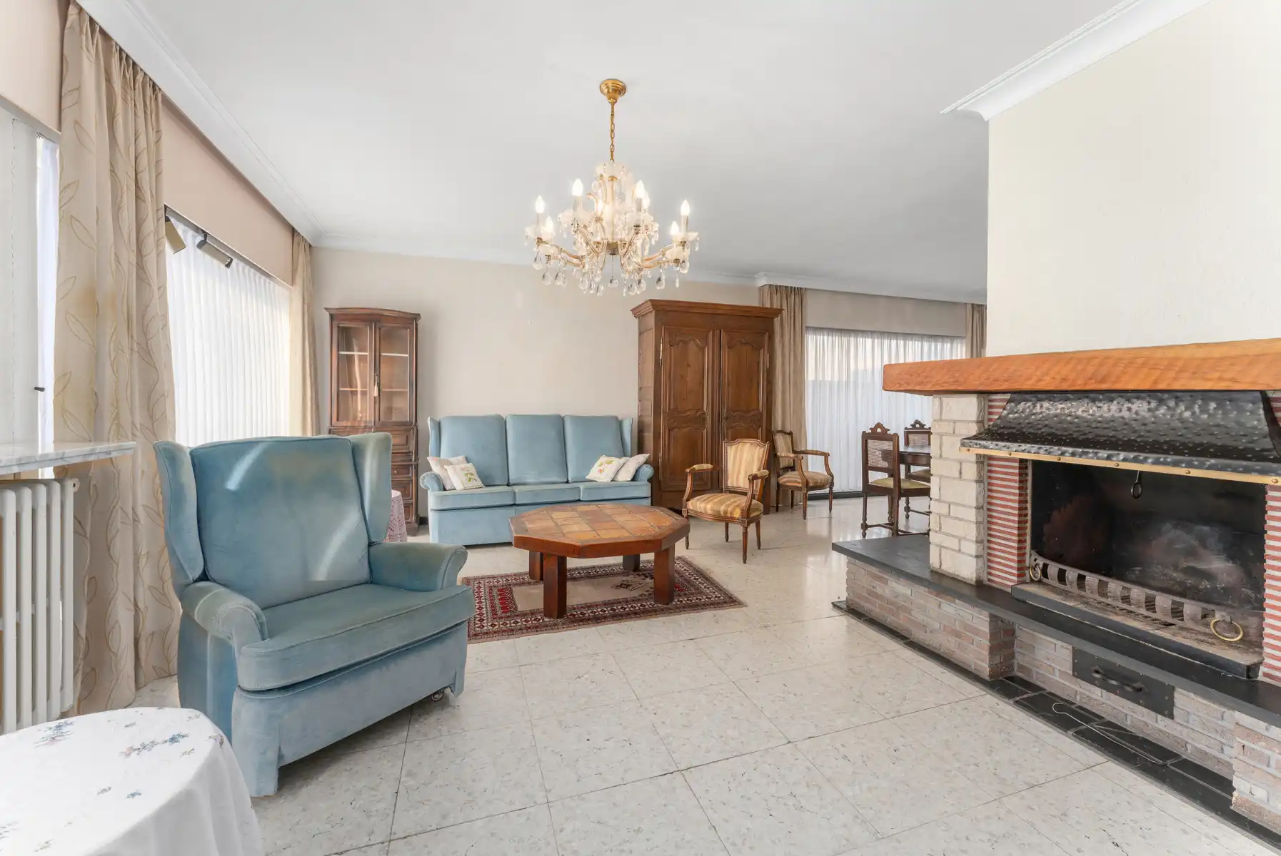 Ruime gezinswoning in hartje Kortemark foto 5