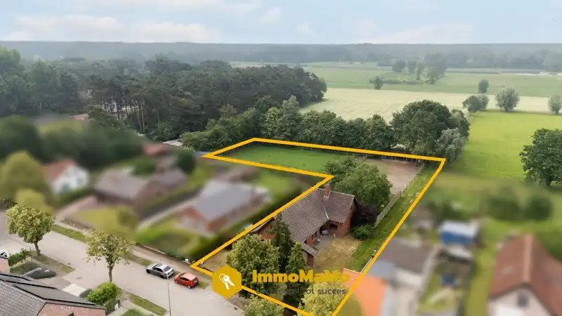 VERKOCHT - VILLA MET 4 SLAAPKAMERS EN TUIN&WEIDE (3314m²) EN 3 PAARDENSTALLEN foto 2