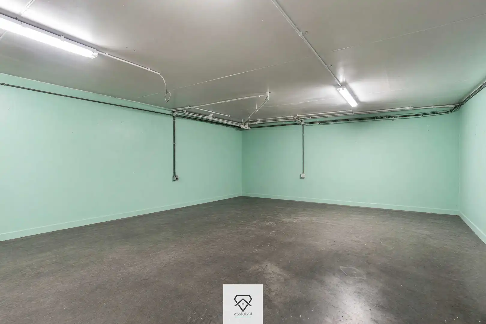 Moderne bungalow met EPC A en ruime kelder in Mariakerke foto 16
