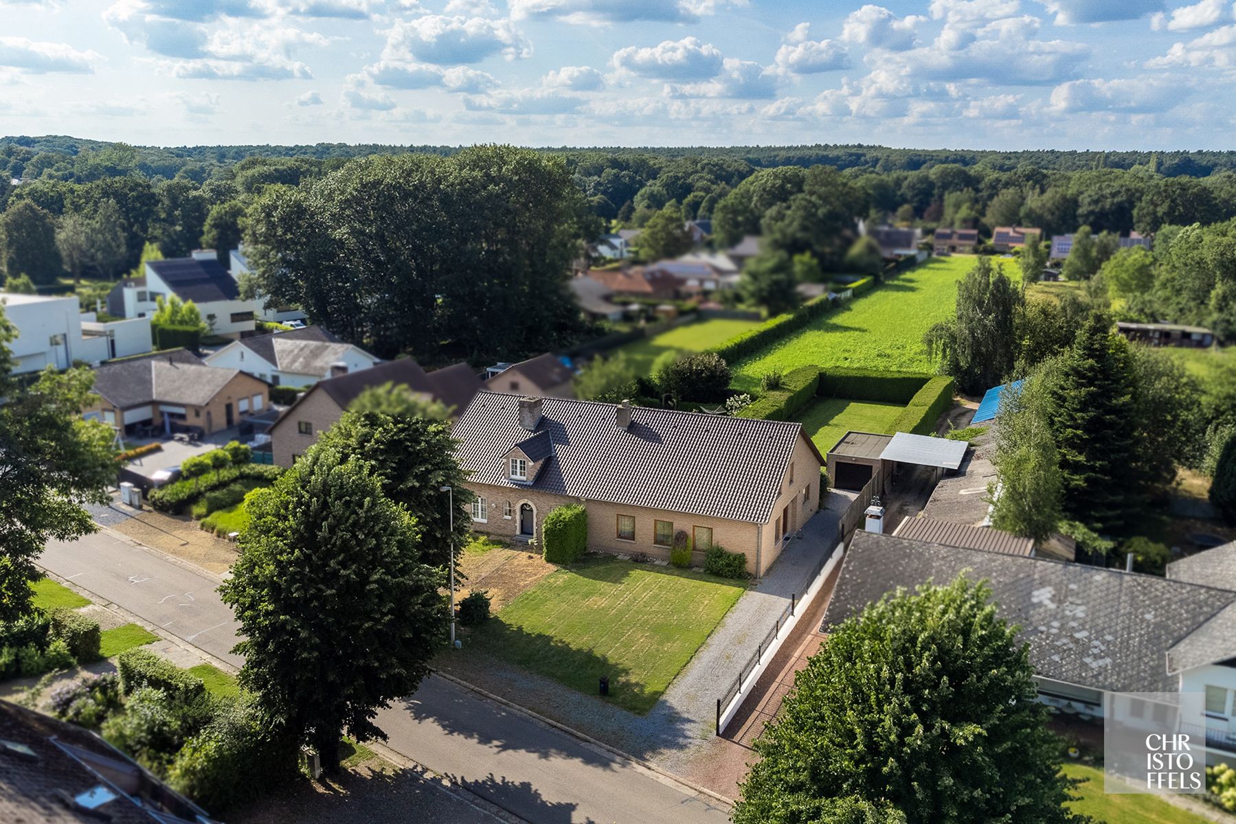 Gezinswoning met 3 slaapkamers, op een perceel van 1.066m²!  foto 22