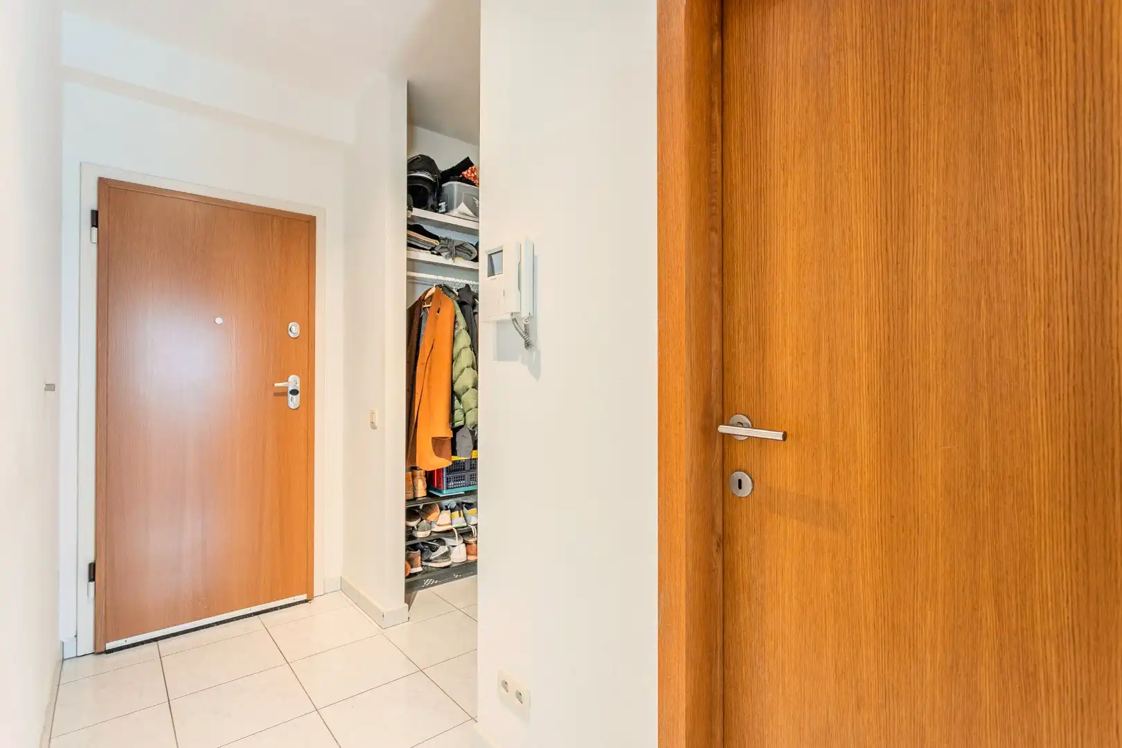 Energiezuinig glv-appartement (70m²) met tuin, berging en autostpl. te Halle foto 2