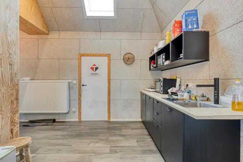 🏡Ruime woning met kantoorgebouw TE KOOP in hartje Wielsbeke – Marktstraat! foto 21