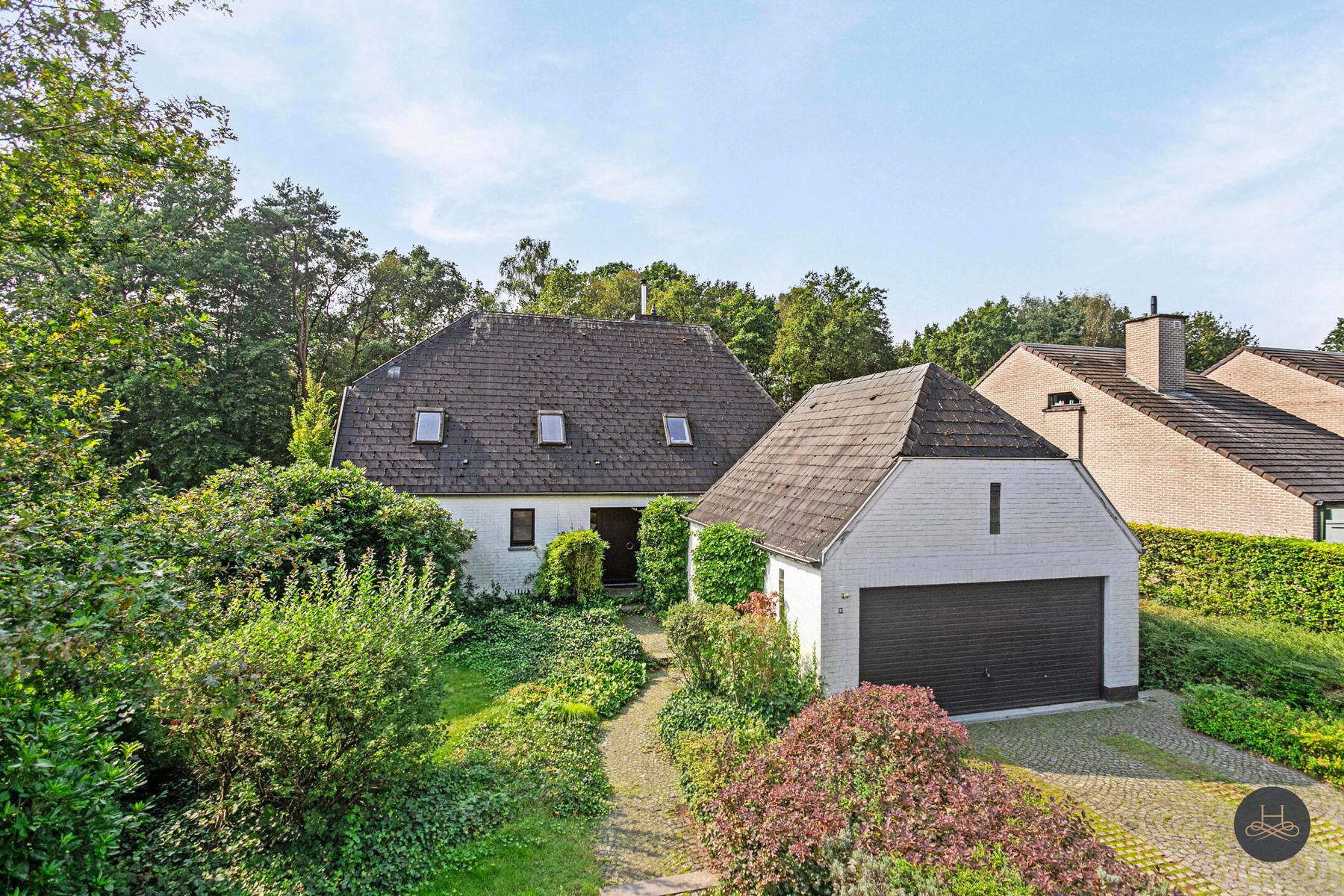 Ruime villa gelegen in een rustige groene straat te Bonheiden foto 1