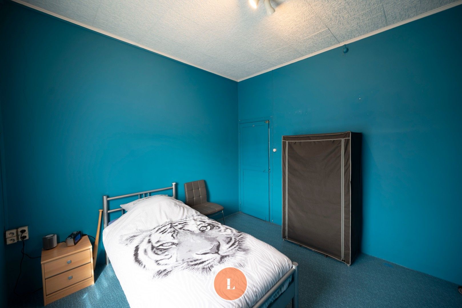 Te renoveren woning te koop in centrum Menen foto 9
