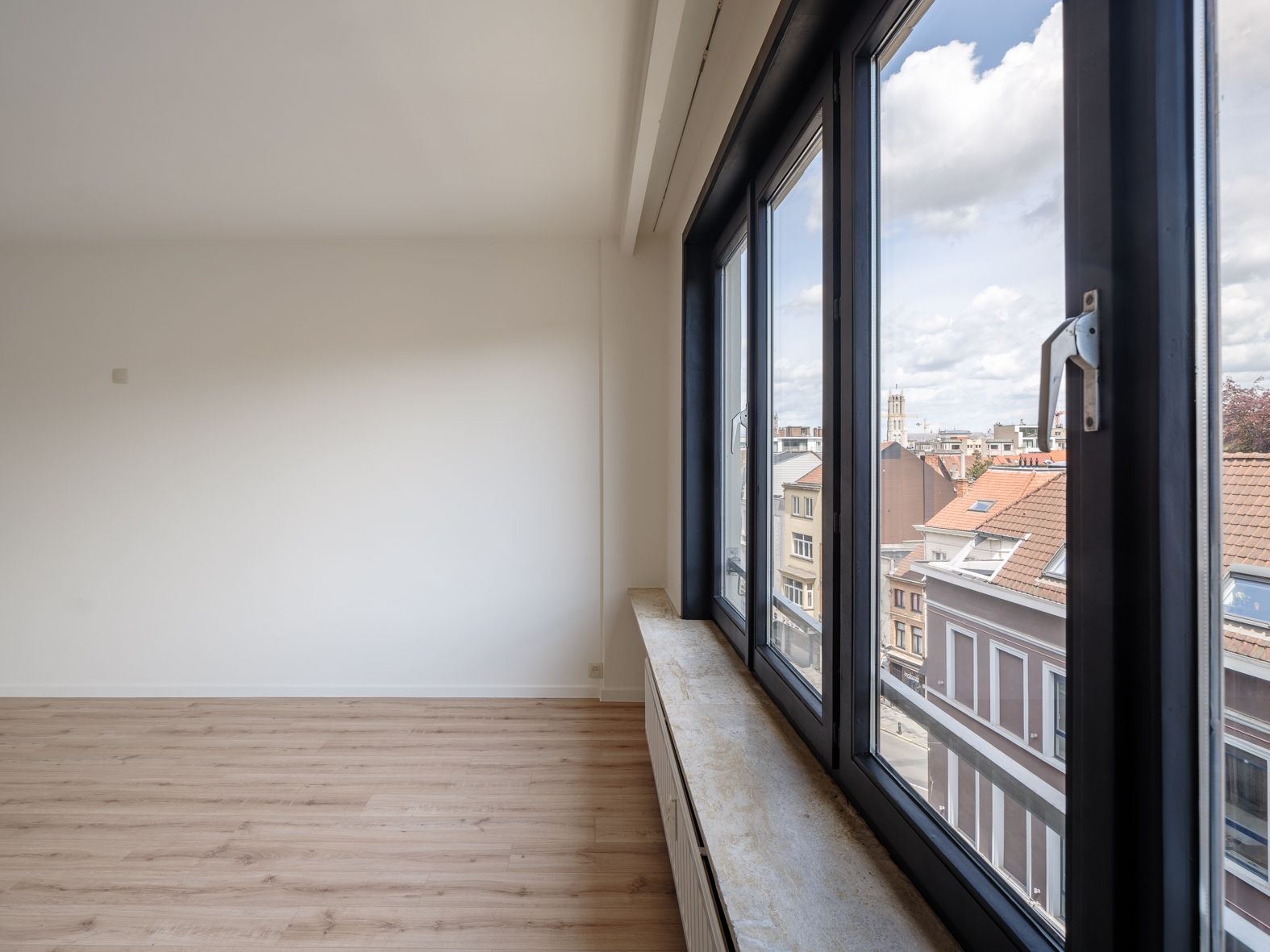 Gerenoveerde knusse studio met schitterend uitzicht! foto 12