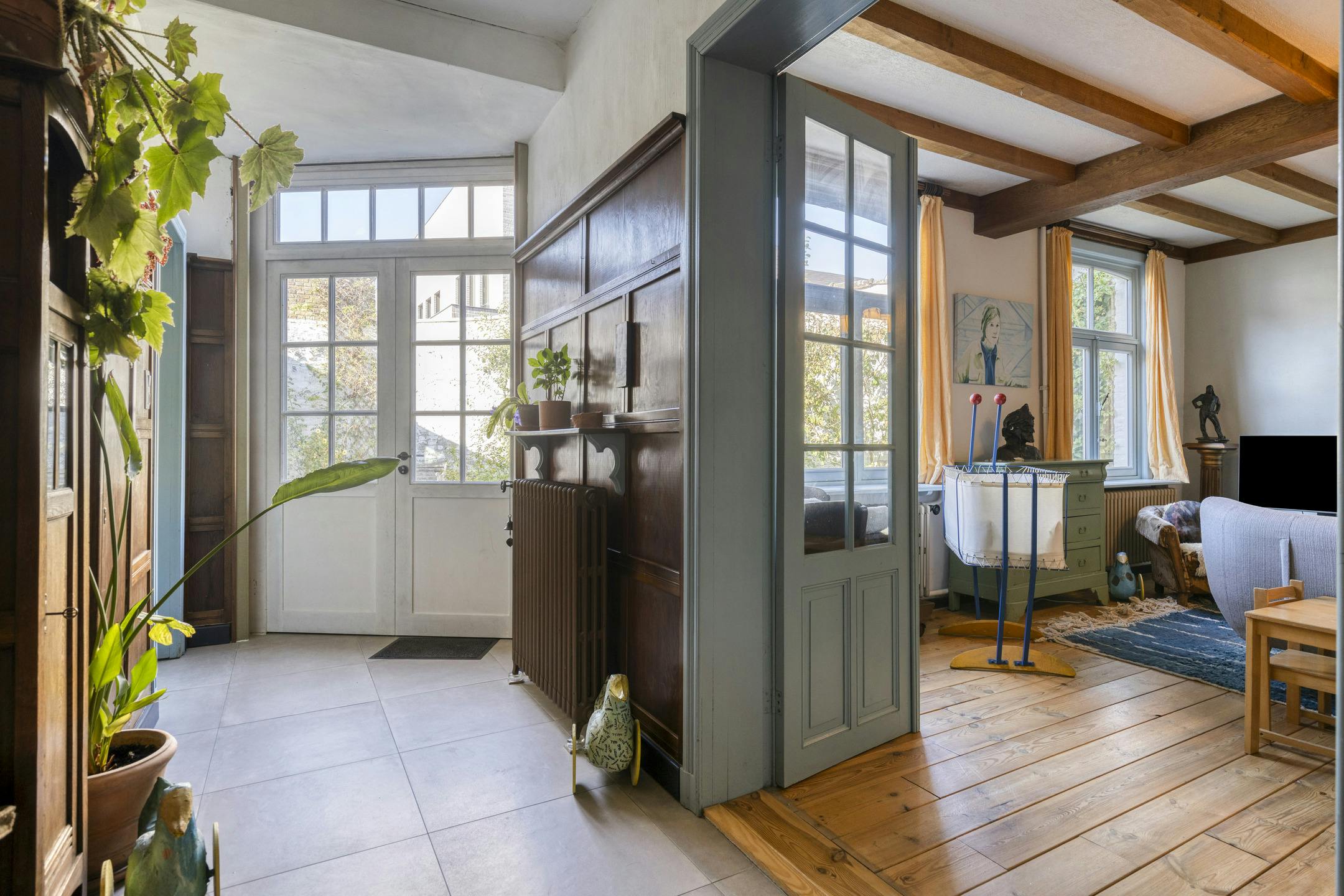 Charmevol huis met 4 slaapkamers, stadstuin in hartje Brugge foto 7