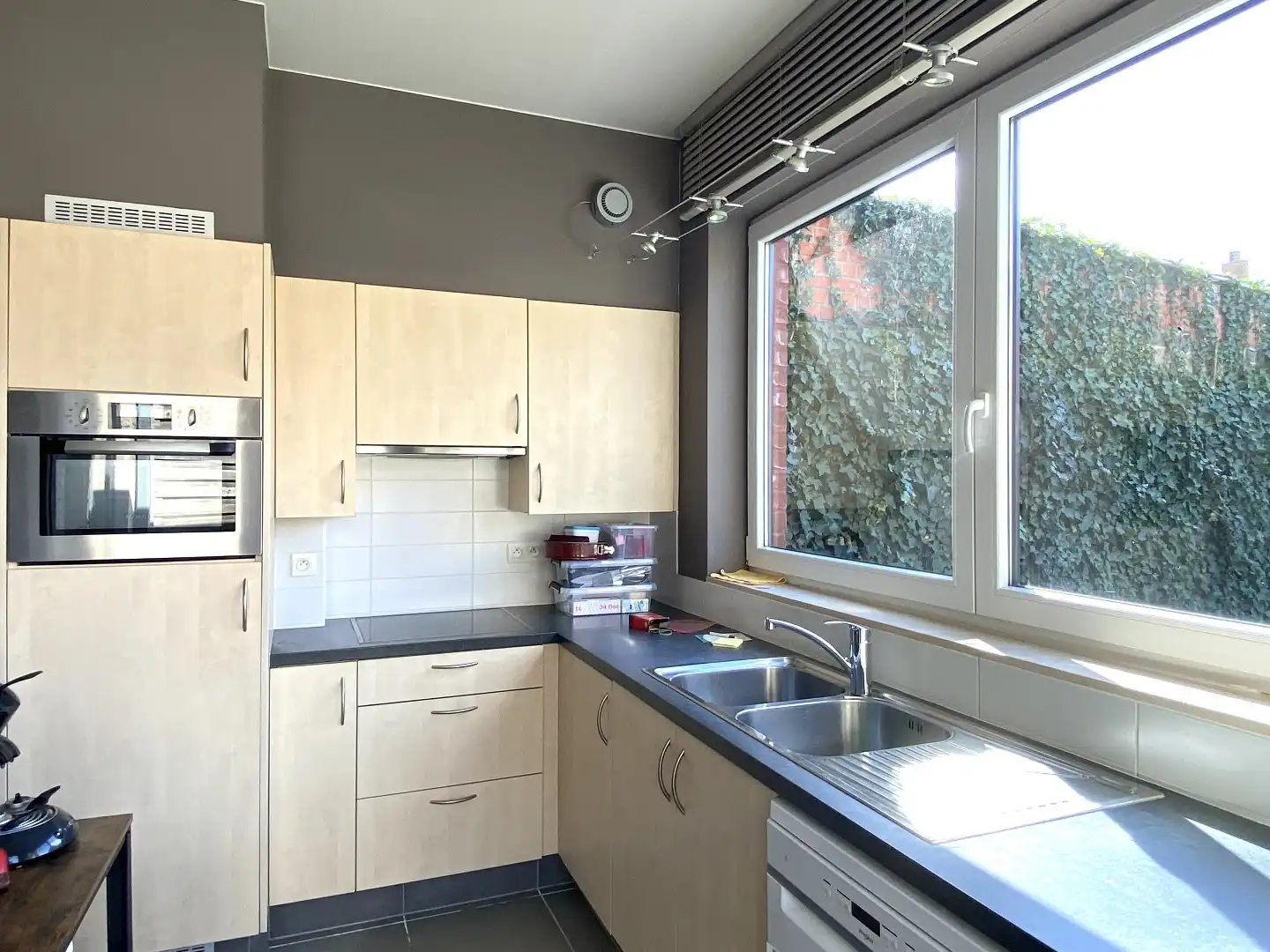 GEZINSWONING MET 3 SLAAPKAMERS EN TUIN IN HARTJE EGEM foto 4