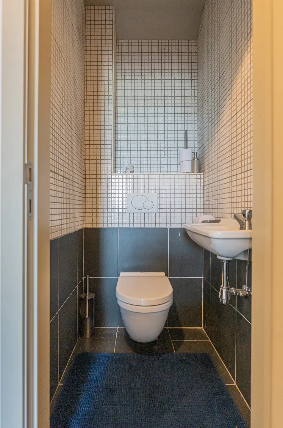Mooi dakappartement met groot terras foto 5