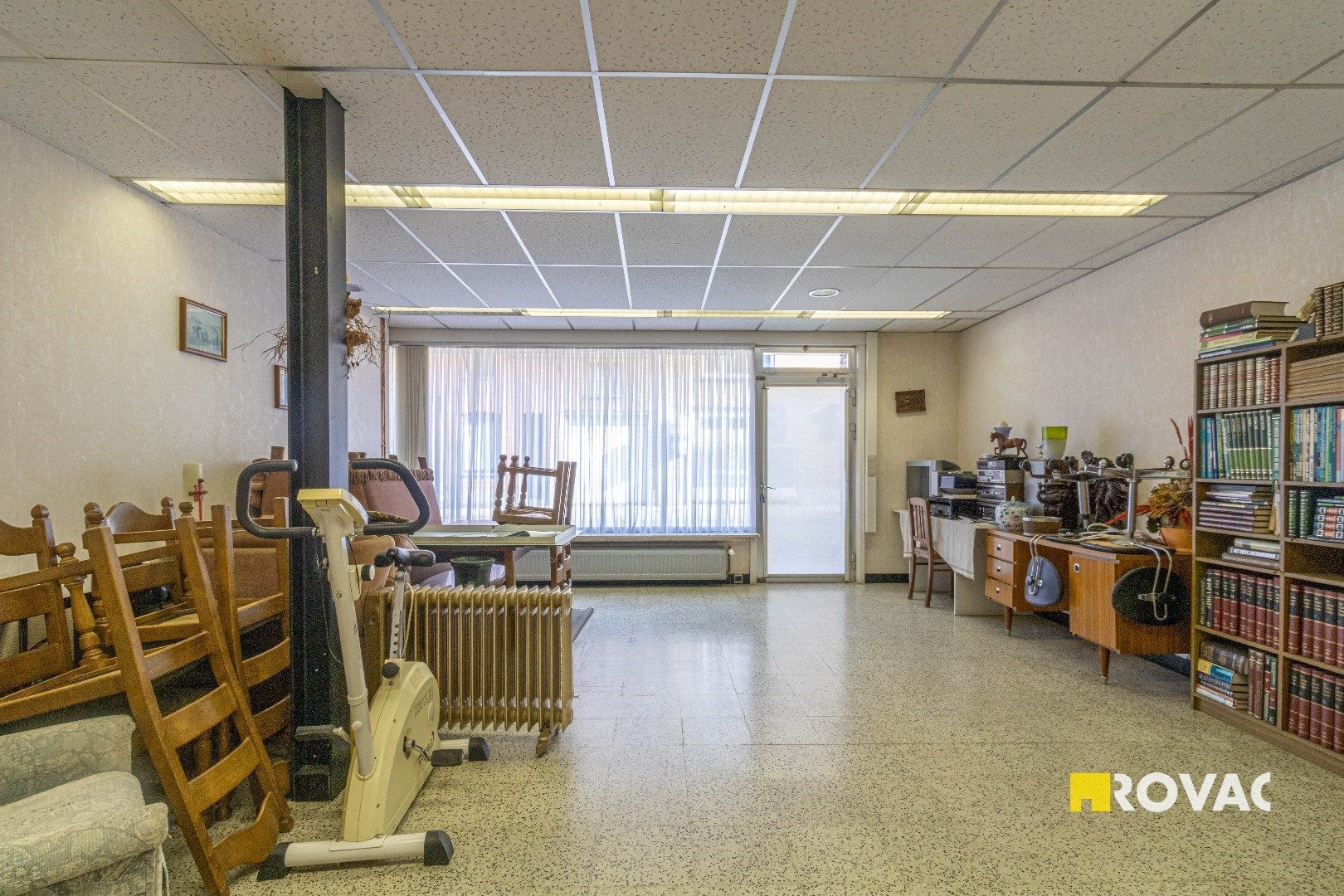 Ruime woning met 4 slaapkamers én veel potentieel nabij centrum foto 9
