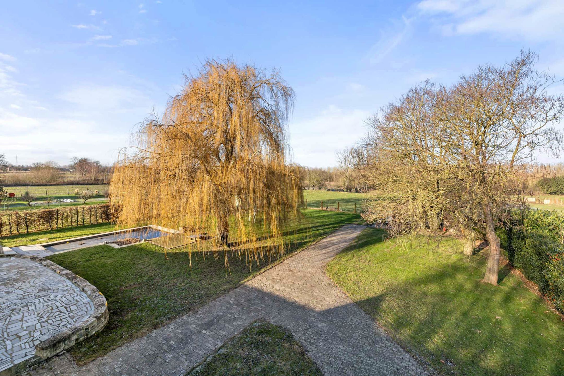 Prachtig landhuis met weidelandschap foto 12