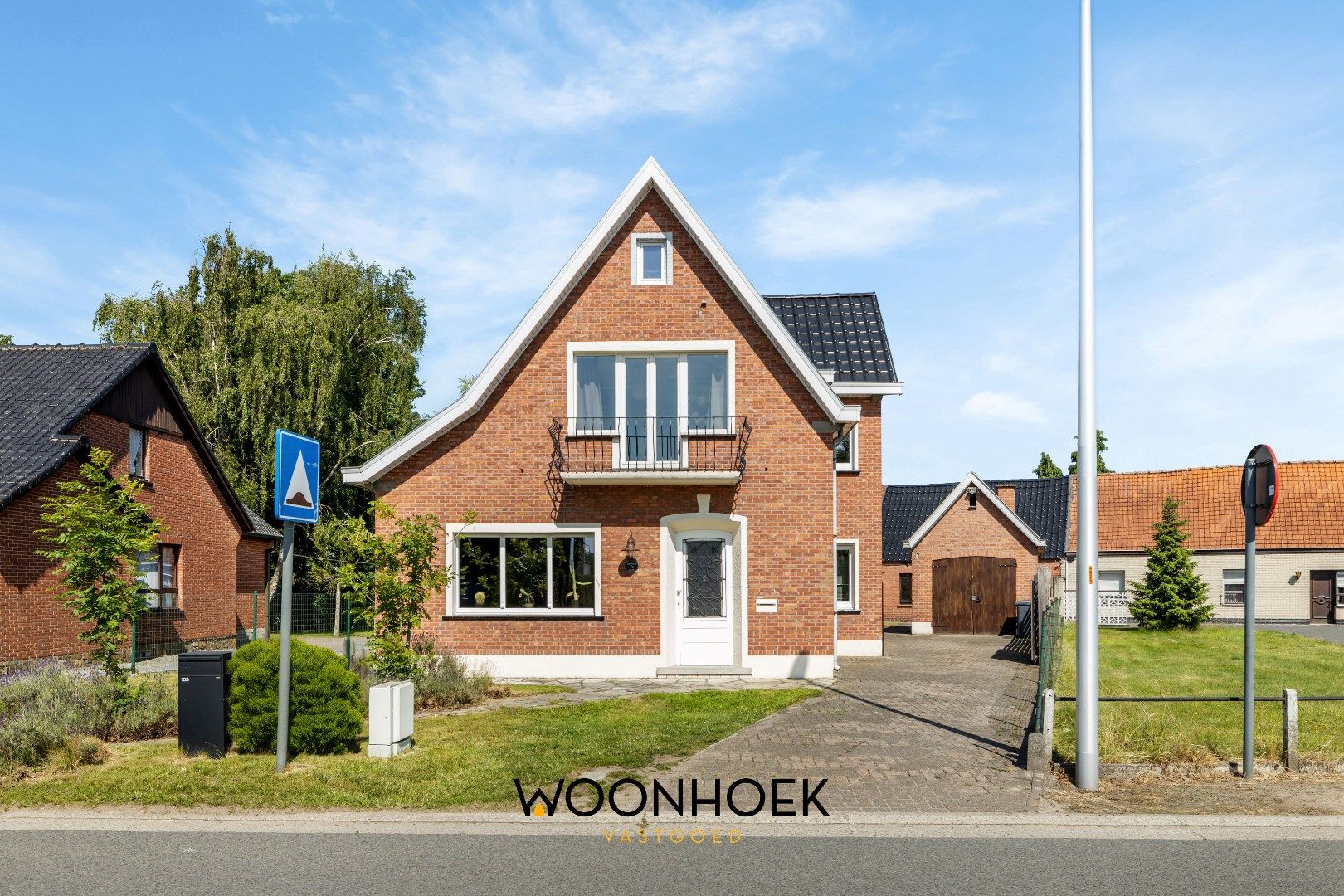 ()=>{if(producerUpdateValueVersion(node),producerAccessed(node),node.value===ERRORED)throw node.error;return node.value} Nieuwpoortstraat 105 - - 9160 Lokeren