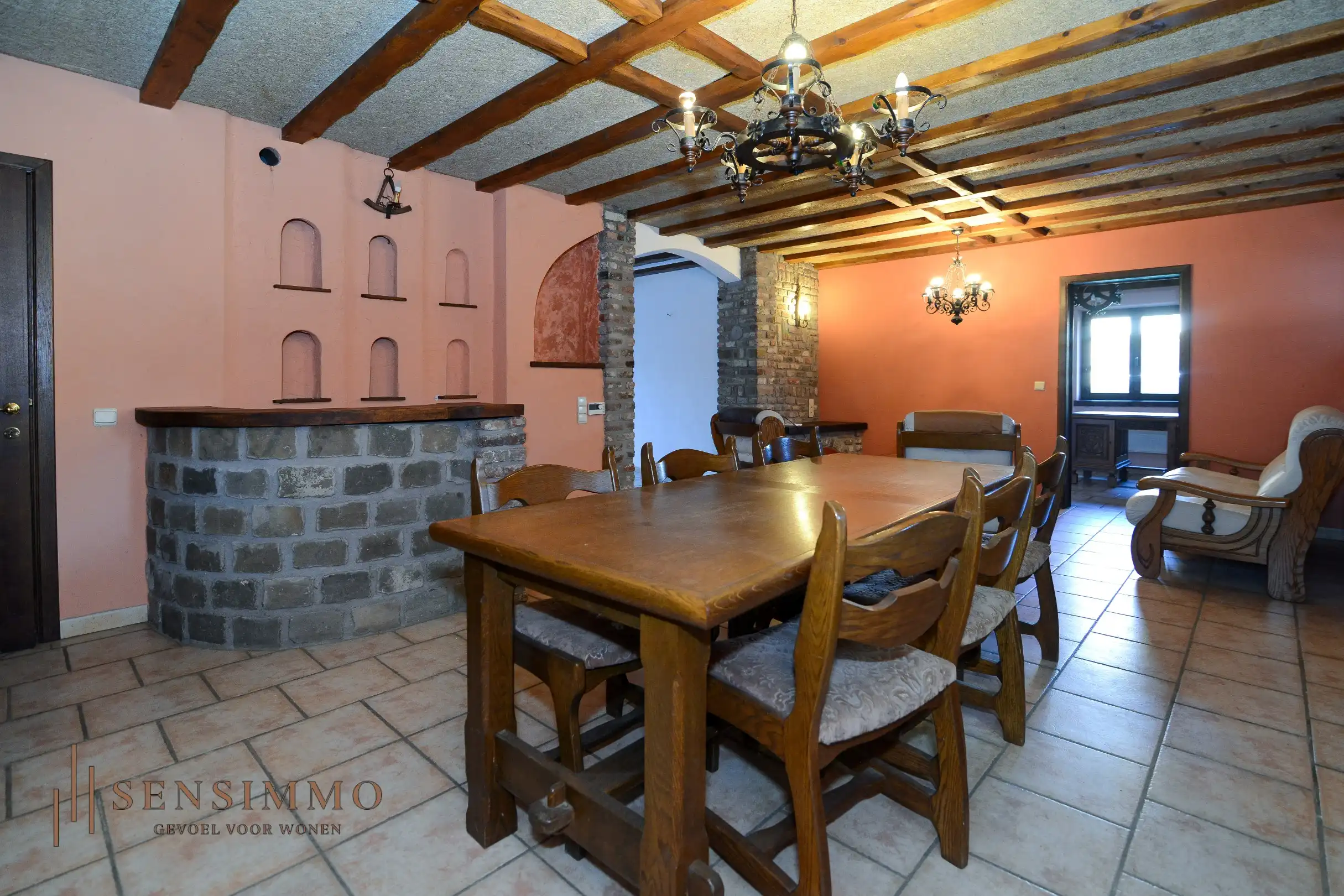 Woning met 3 slaapkamers op ruim perceel van 25a95ca foto 6