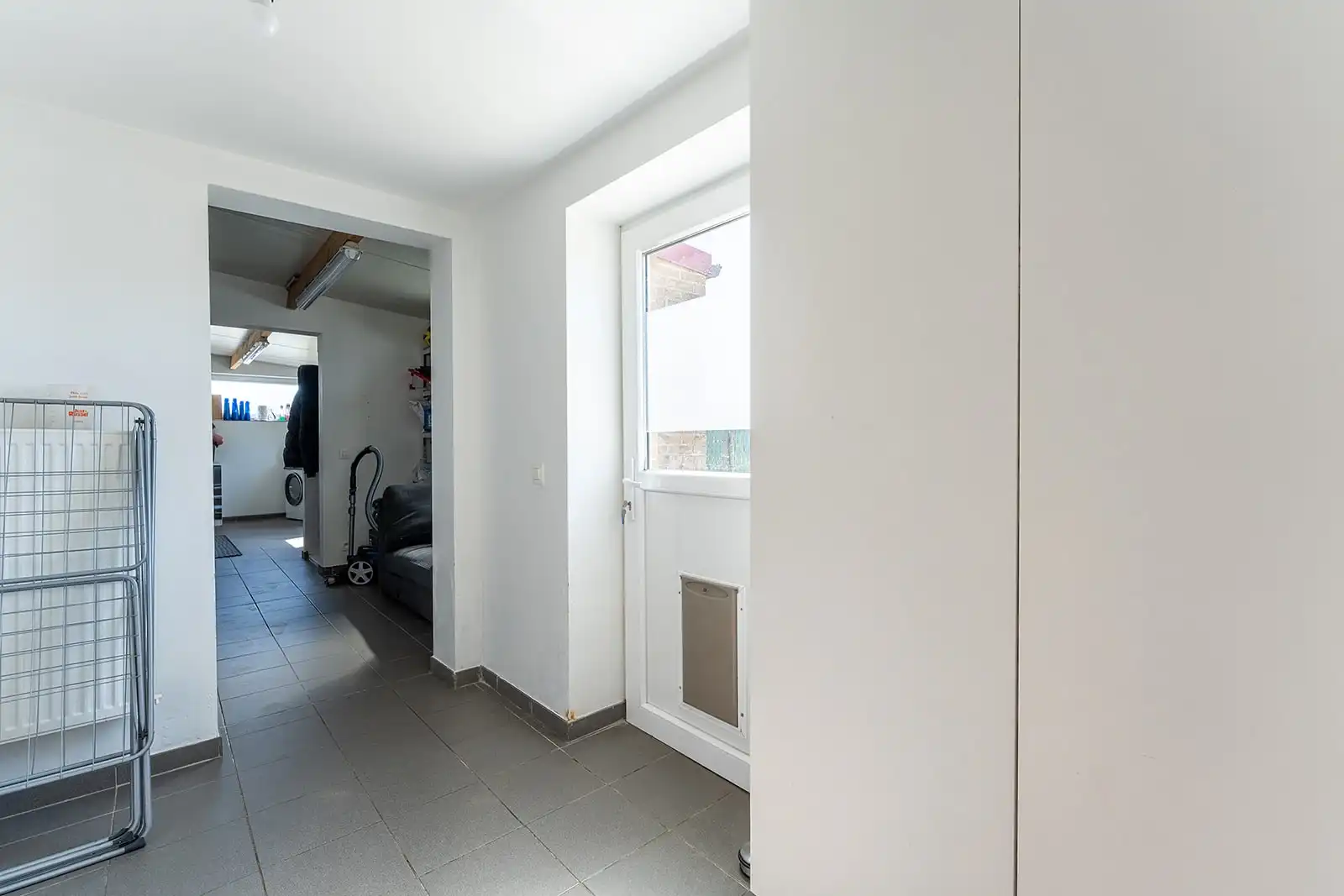 Instapklare Halfopen bebouwing op 1125 m² met ruime oprit foto 10