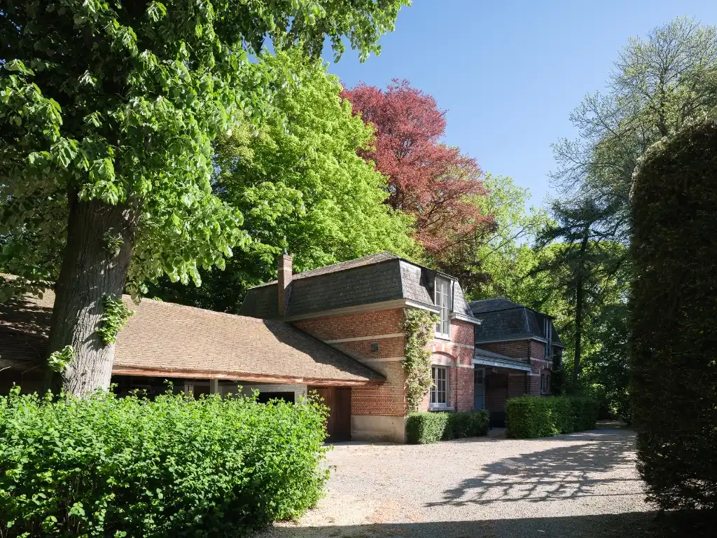 Exclusief landhuis met voormalig koetshuis, gelegen op een prachtig domein van circa 34.000 m² in Evergem foto 29