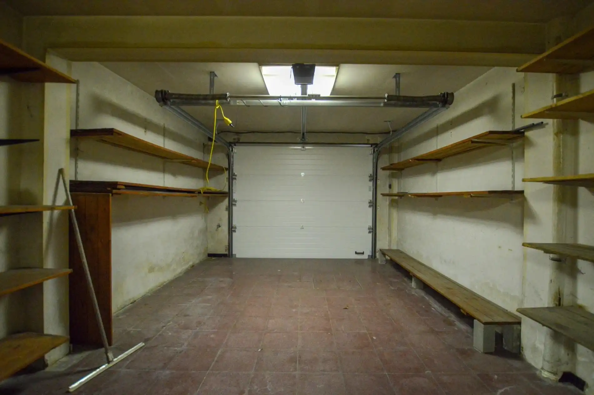 Interessante opbrengsteigendom met 5 volledig verhuurde appartementen in het centrum van Oudenburg foto 10