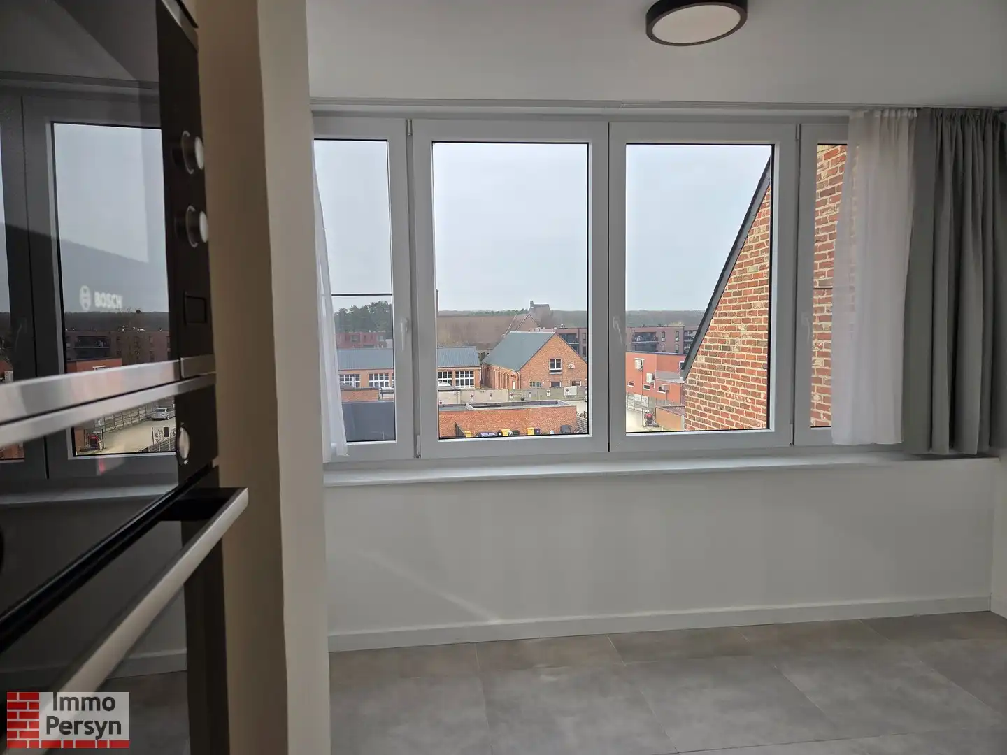 Ruime gerenoveerde triplex te Begijnendijk foto 7