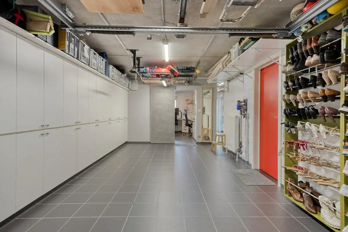 Moderne tweegevelwoning met garage en tuin in Londerzeel foto 20