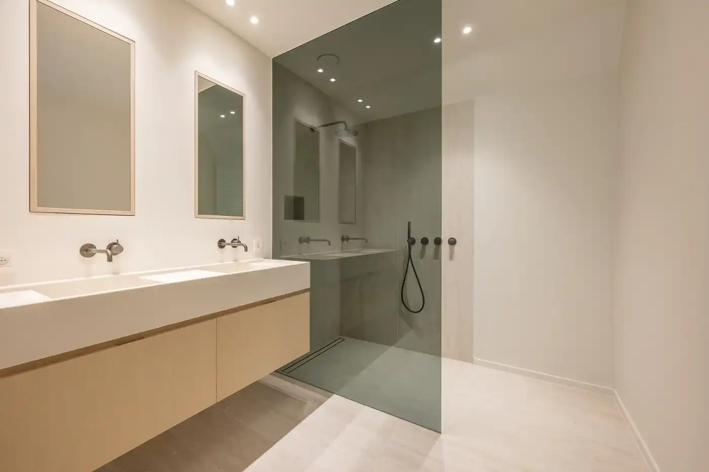 Exclusieve instapklare nieuwbouwvilla met open zichten en perfecte zuidwest oriëntatie. foto 21