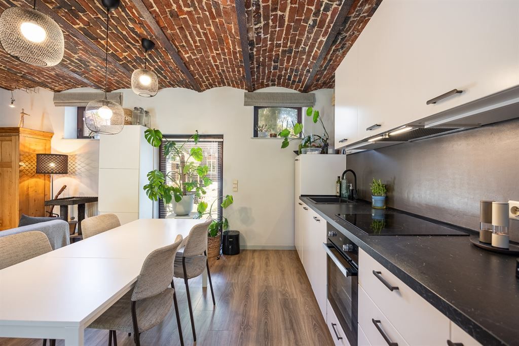 Uniek landhuis met praktijkruimte foto 18