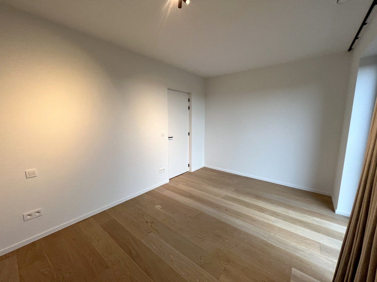 STIJLVOL PENTHOUSE IN RESIDENTIE DE POST IN LANGEMARK MET UNIEK UITZICHT OP DE VIJVER foto 15