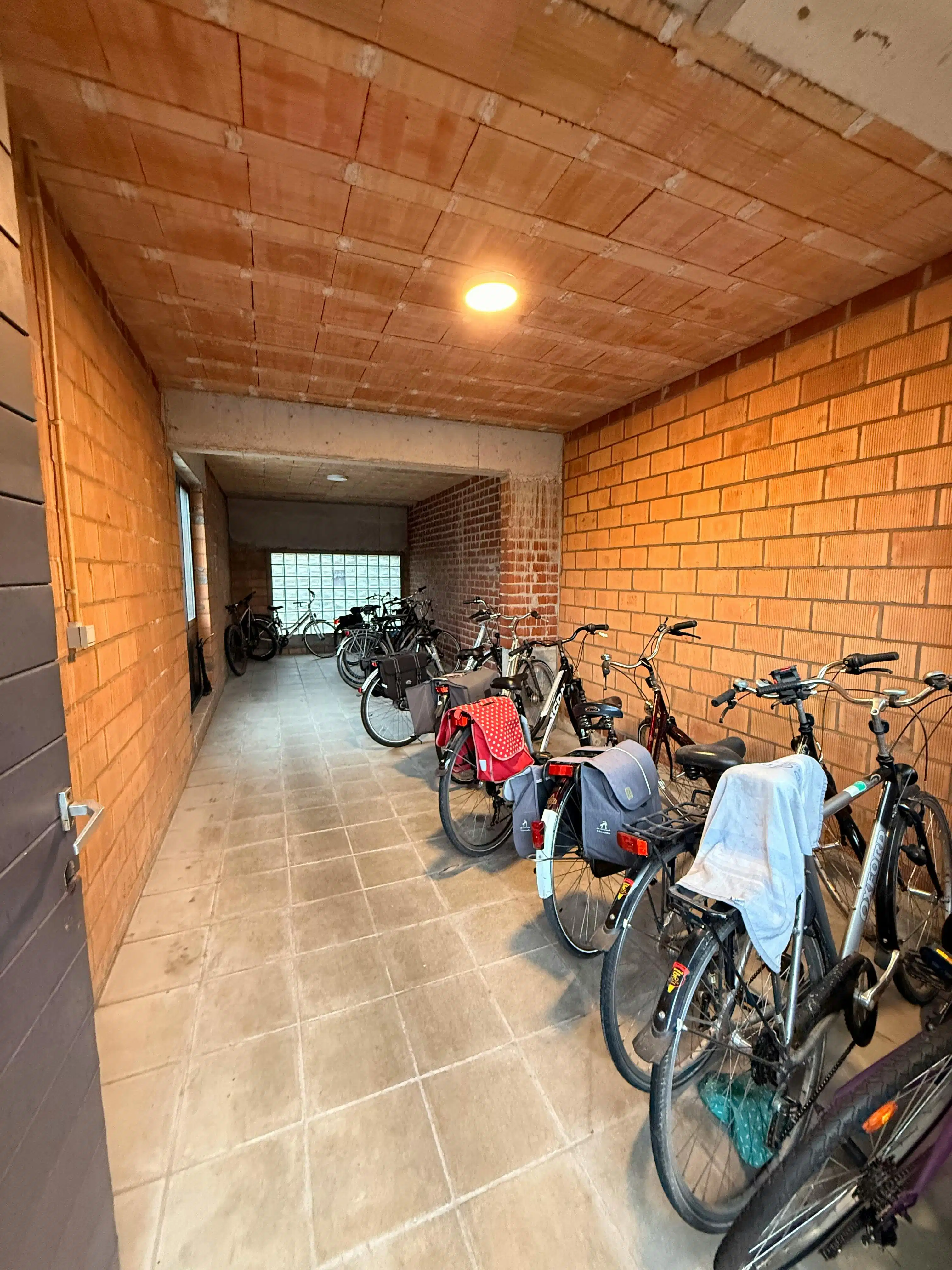 Lichtrijk hoekappartement met 3 terrassen in Residentie Icaros – Ieper foto 21