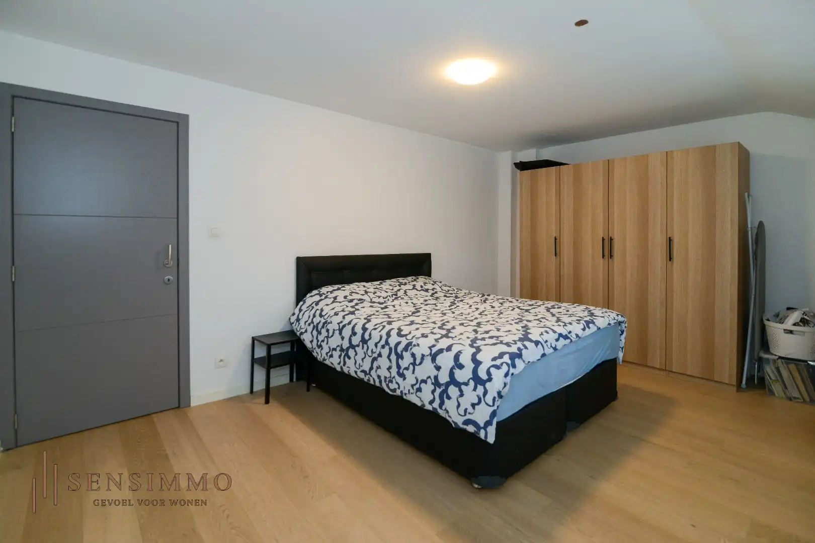 Gerenoveerde halfopen woning met 3 slaapkamers in Genk foto 14