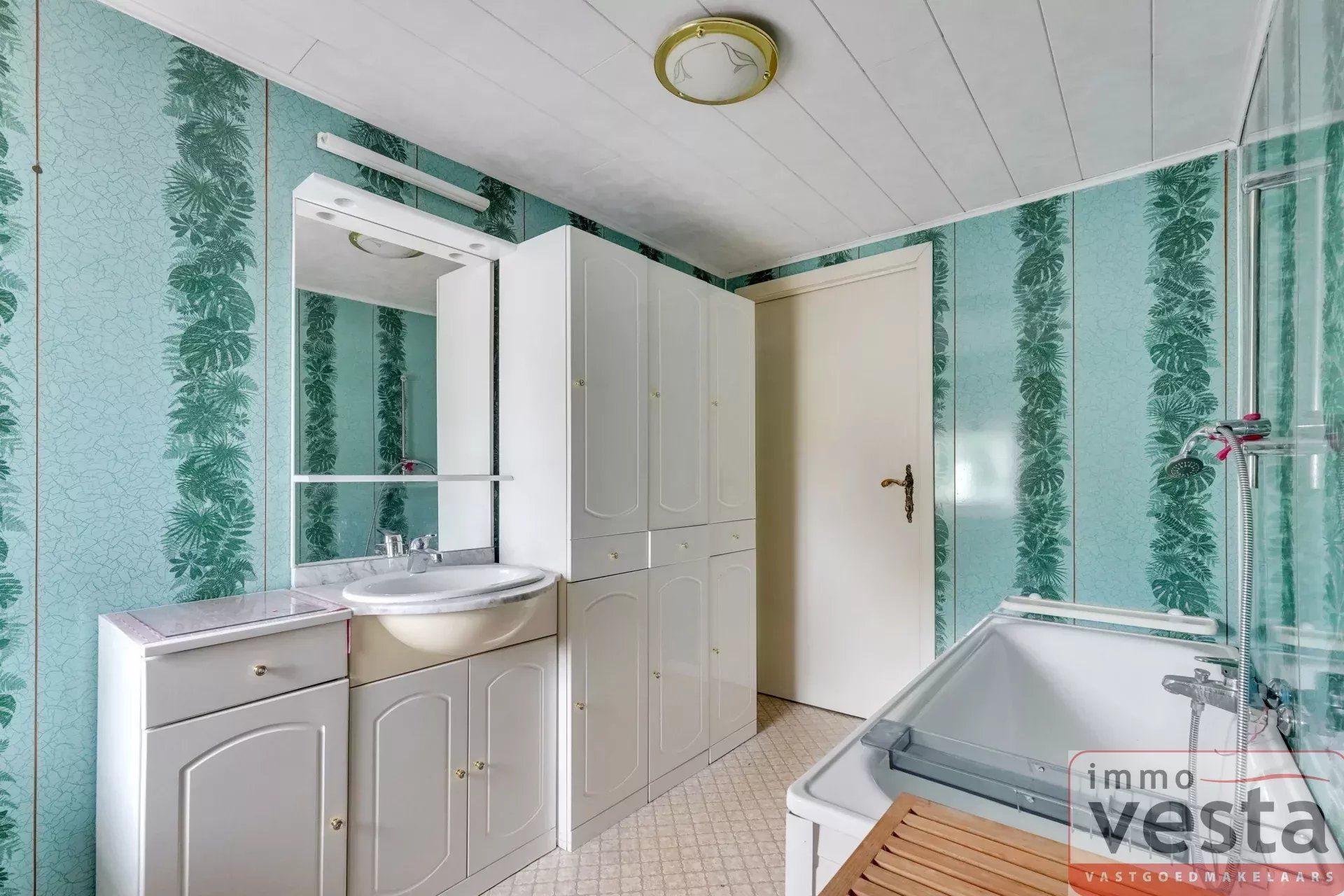 Landelijk gelegen, te renoveren woning foto 20