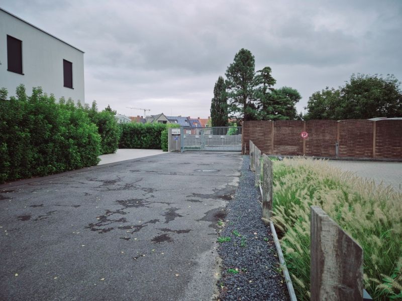 Roeselare-stadsrand. NIEUWBOUW WERKLOODS centraal gelegen op > 104m2 in beveiligd afgesloten domein dichtbij de RING en de Koning Albert I-Laan. Uitstekend vlot bereikbaar foto 4