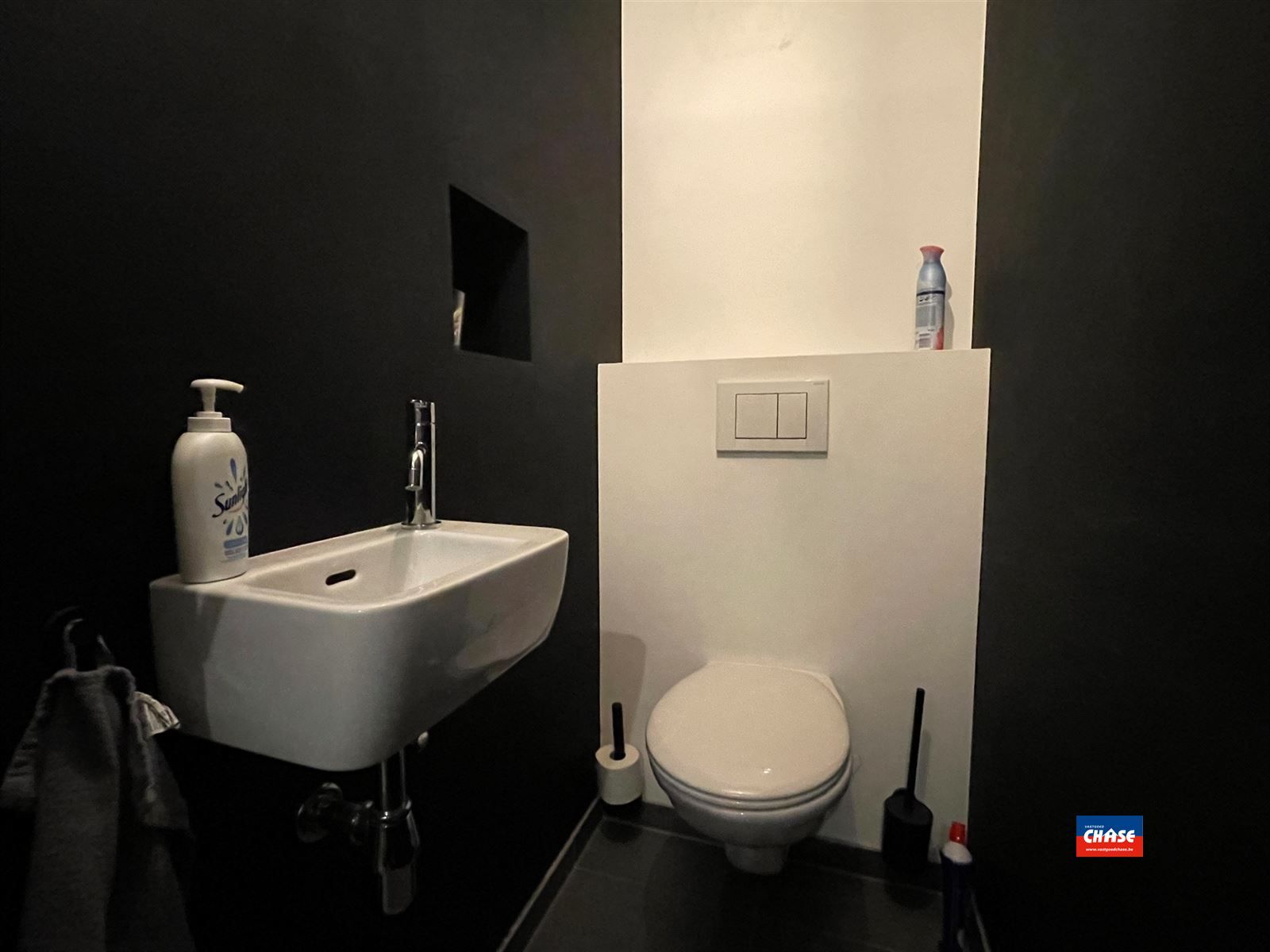 Recent gelijkvloersappartement met 2 slaapkamers foto 22
