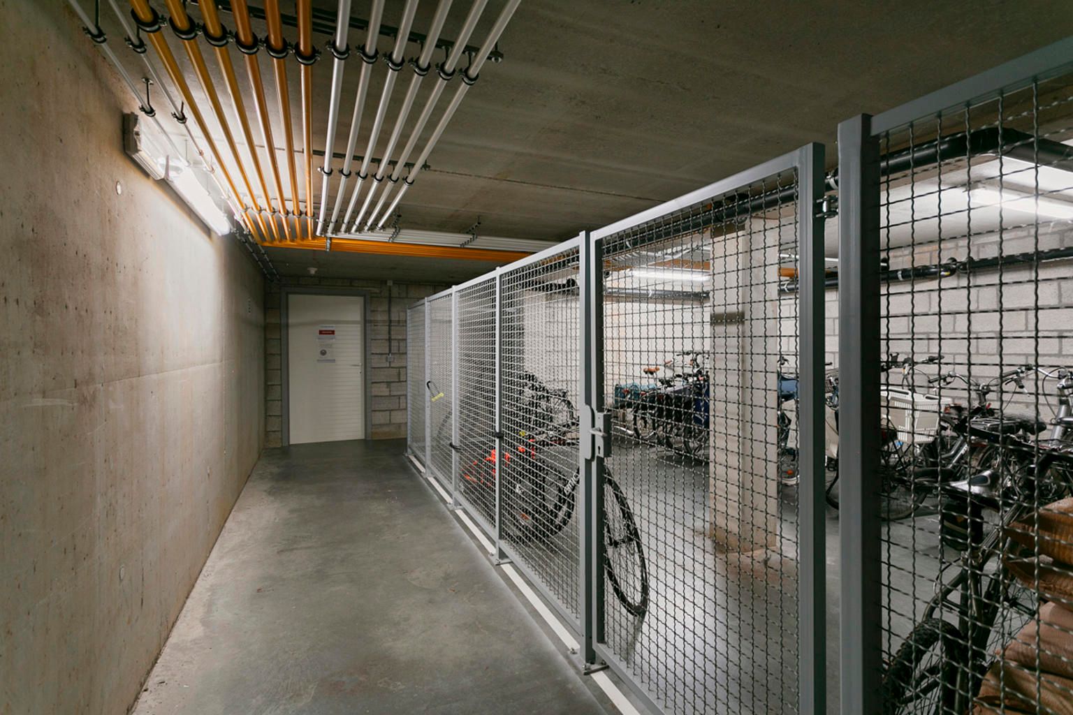 MOOI APPARTEMENT MET 2 SLAAPKAMERS EN GARAGE IN KUMTICH foto 20