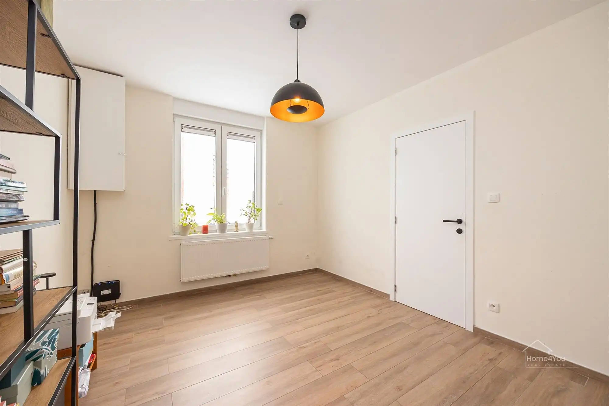 Prachtige Instapklare woning, A label, 4 slaapk+ bureel foto 13